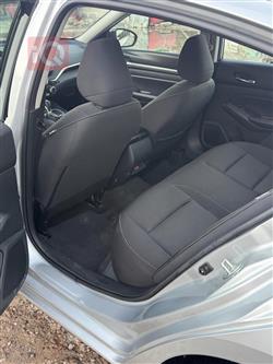 نيسان ألتيما